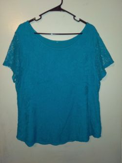 Teal XL BCBG Doily Type Blouse