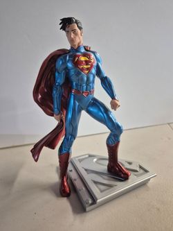 Superman Statue