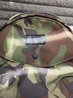 Tushbaby! Camo great condition.