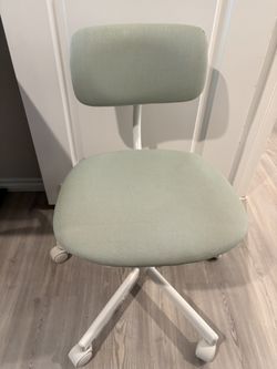 IKEA BLECKBERGET Swivel Desk/Office/Study chair