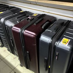 luggage on sale 🔥🆙‼️