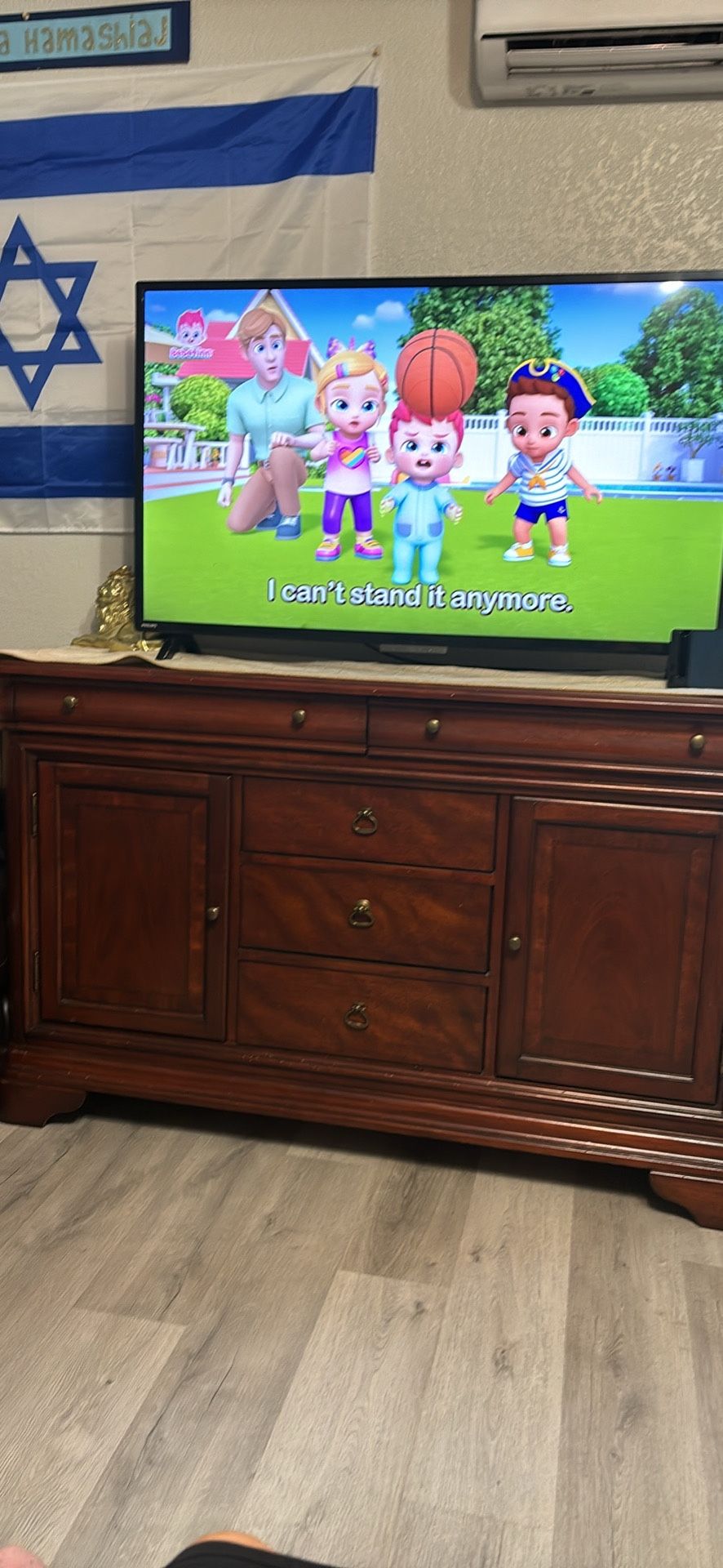 Tv Stand 