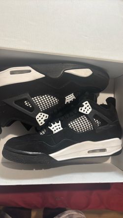 Jordan 4 white thunder