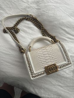 White And Gold CC SNAKESKIN Style Purse 