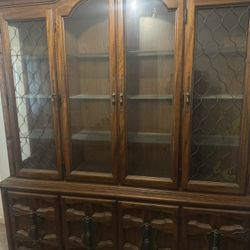 Free China Cabinet 