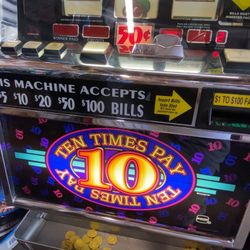 10x Pay Slot Machine “Takes Bills & Coins Pays Out Coins”