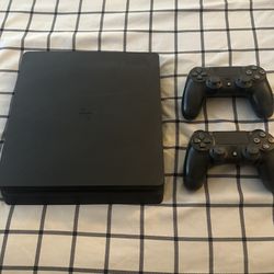 PS4