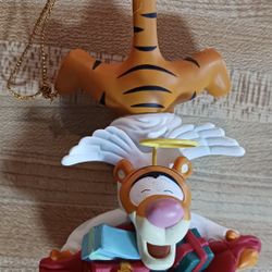 VINTAGE 1992 DISNEY/GROLIER TIGGER XMAS ORNAMENT IN ORIG BOX 5", REPLACEMENT COST NOW IS $50 SEE PIC