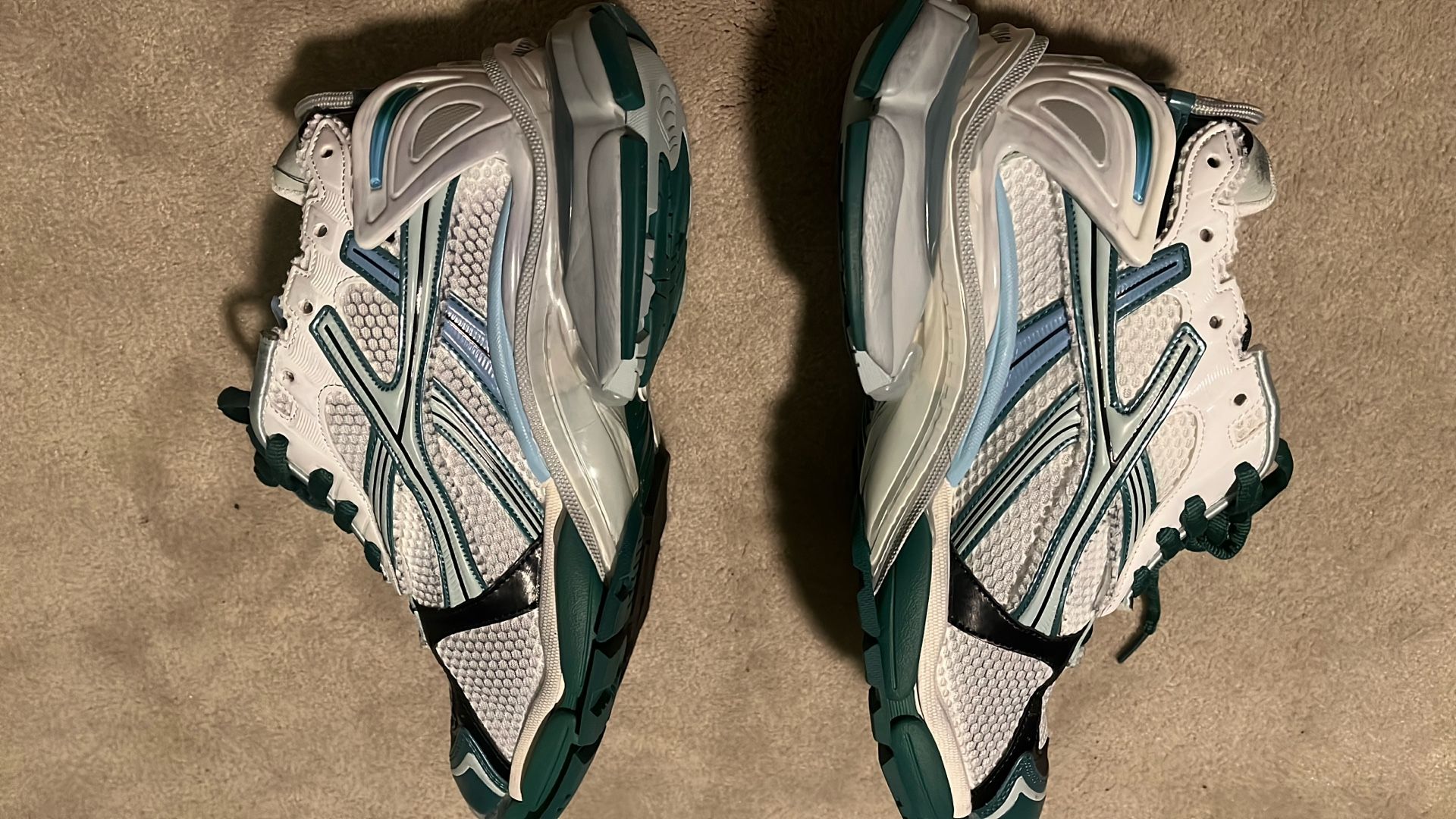 Balenciaga Runner White Green Blue Size 11