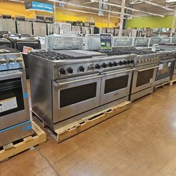 Viking 60 Inch Wide Dual Fuel Stove