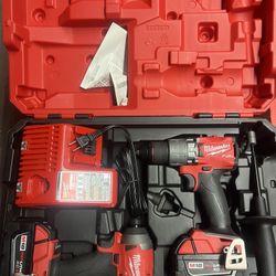 Milwuakee Fuel M18 Drill Set Kit 