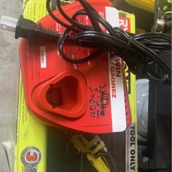 M12 Charger