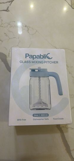 Brand new breastmilk or formula glass mixing pitcher 24 oz