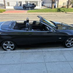 BMW 328i Convertible 