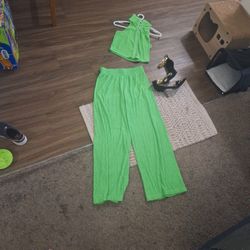 Green Set And Heel 
