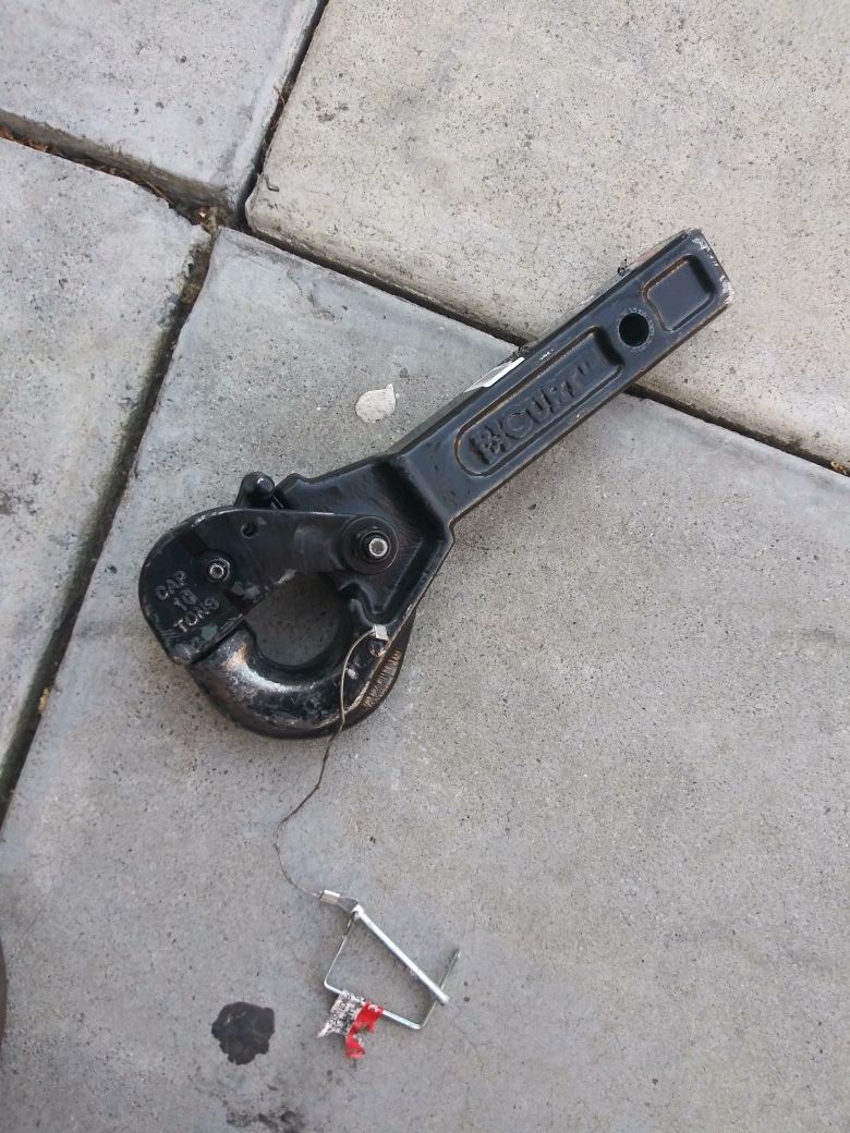Trailer hook