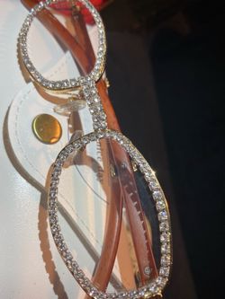 Executive One (1) Millionaire Celebrity Unisex wooden frame with sparkling lab, diamond ice trim. Comes with a white protective case for secure storag