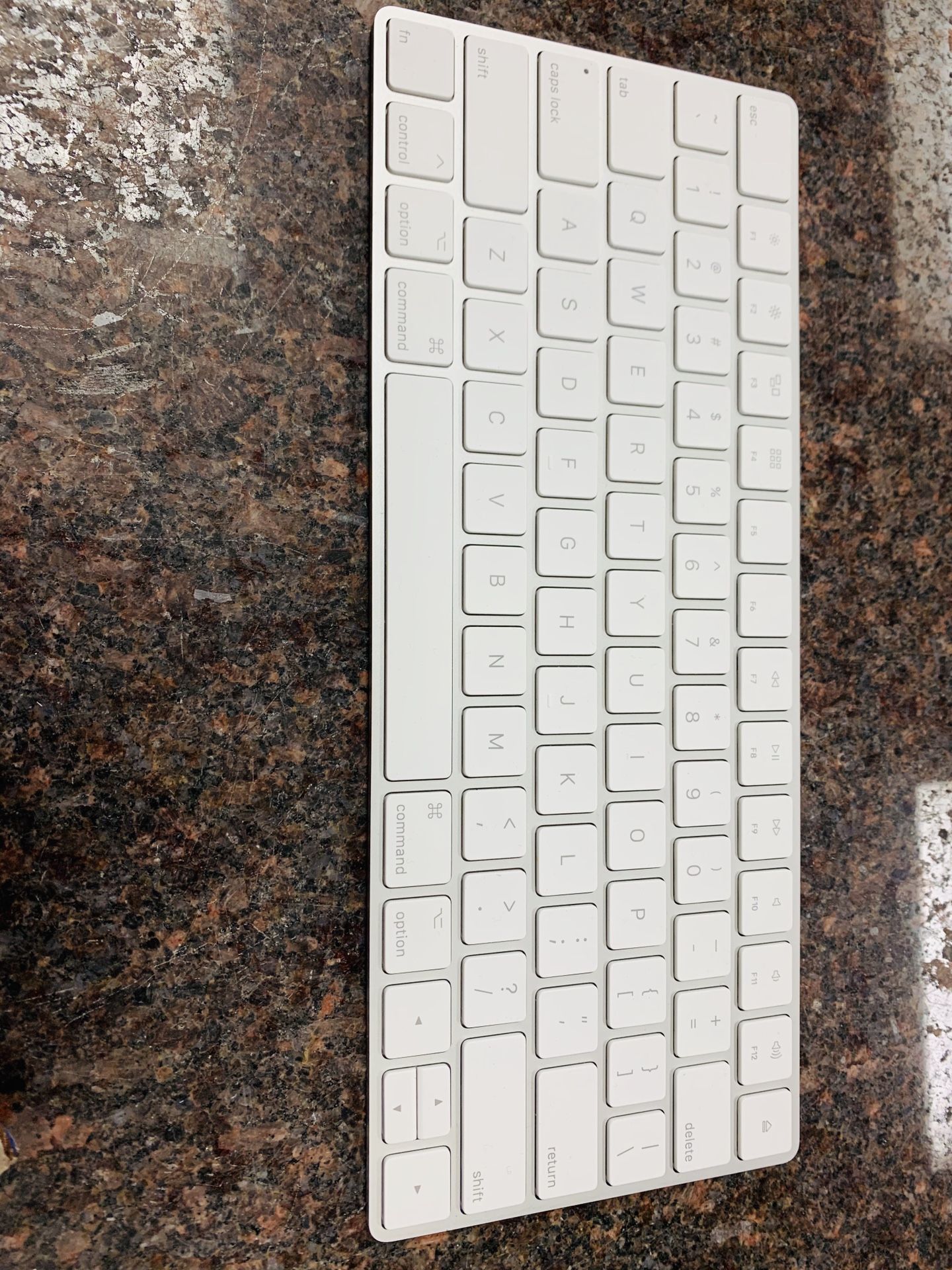 Apple keyboard