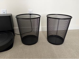 Trash can 🗑️