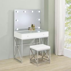 Beautiful vanity set