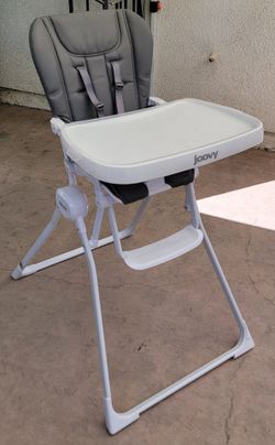 Joovy Nook Foldable High Chair!