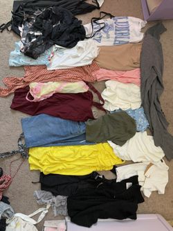 Women’s Size Small Clothes