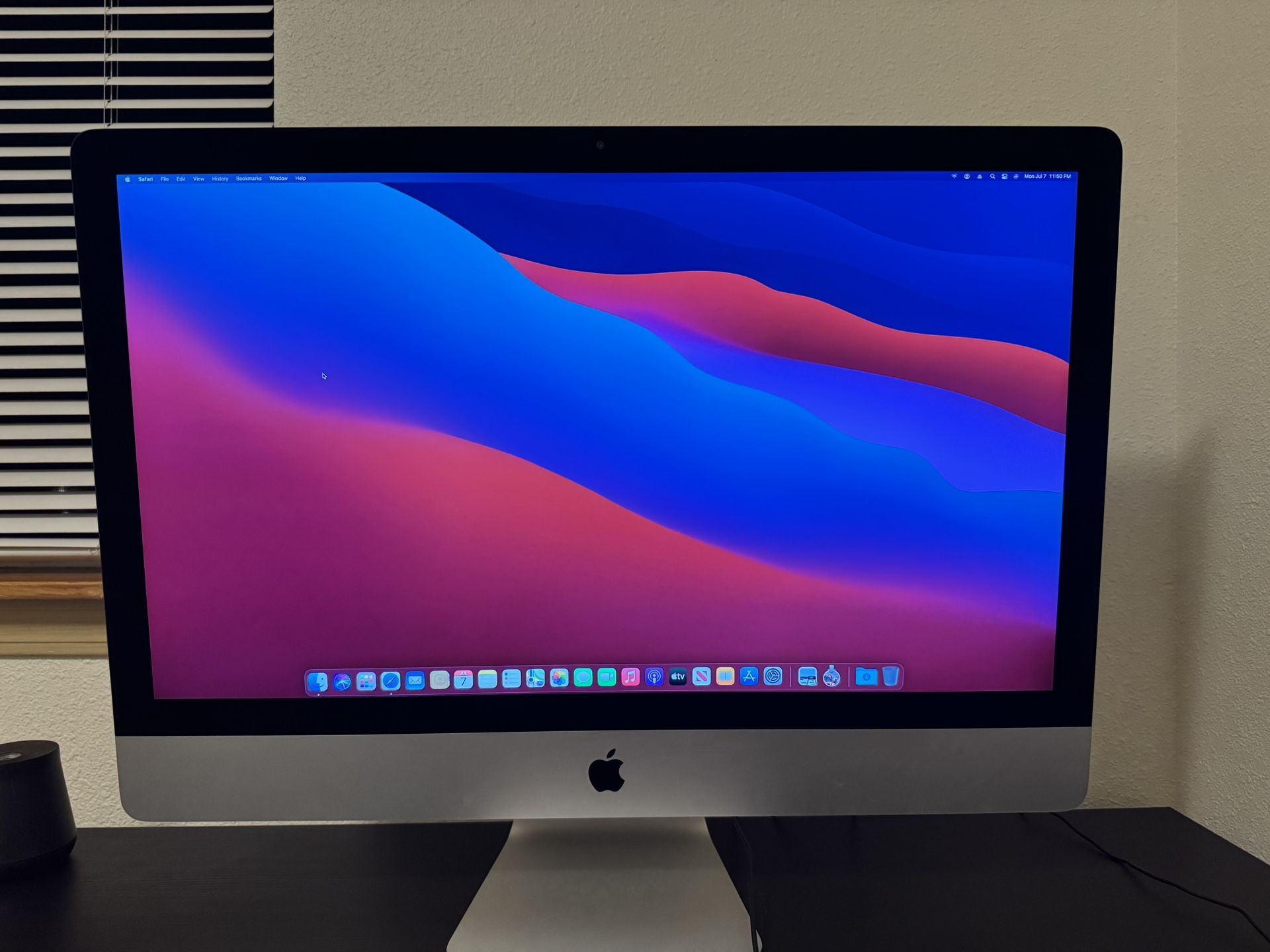 Like New iMac Perfect for Home or Office Use
