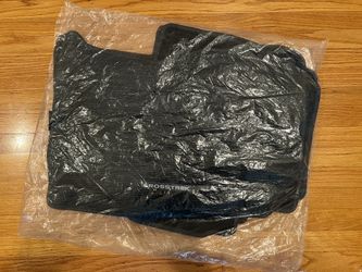 OEM Subaru 2018-2023 Crosstrek Floor Mats - Brand New