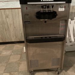 2011 Electro Freeze FM8-237 1 PH Air-Cooled