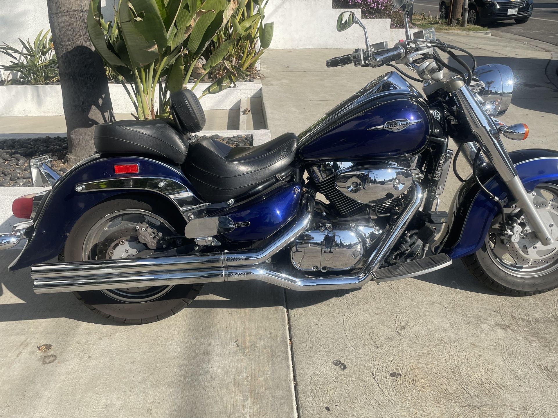2005 Suzuki Boulevard