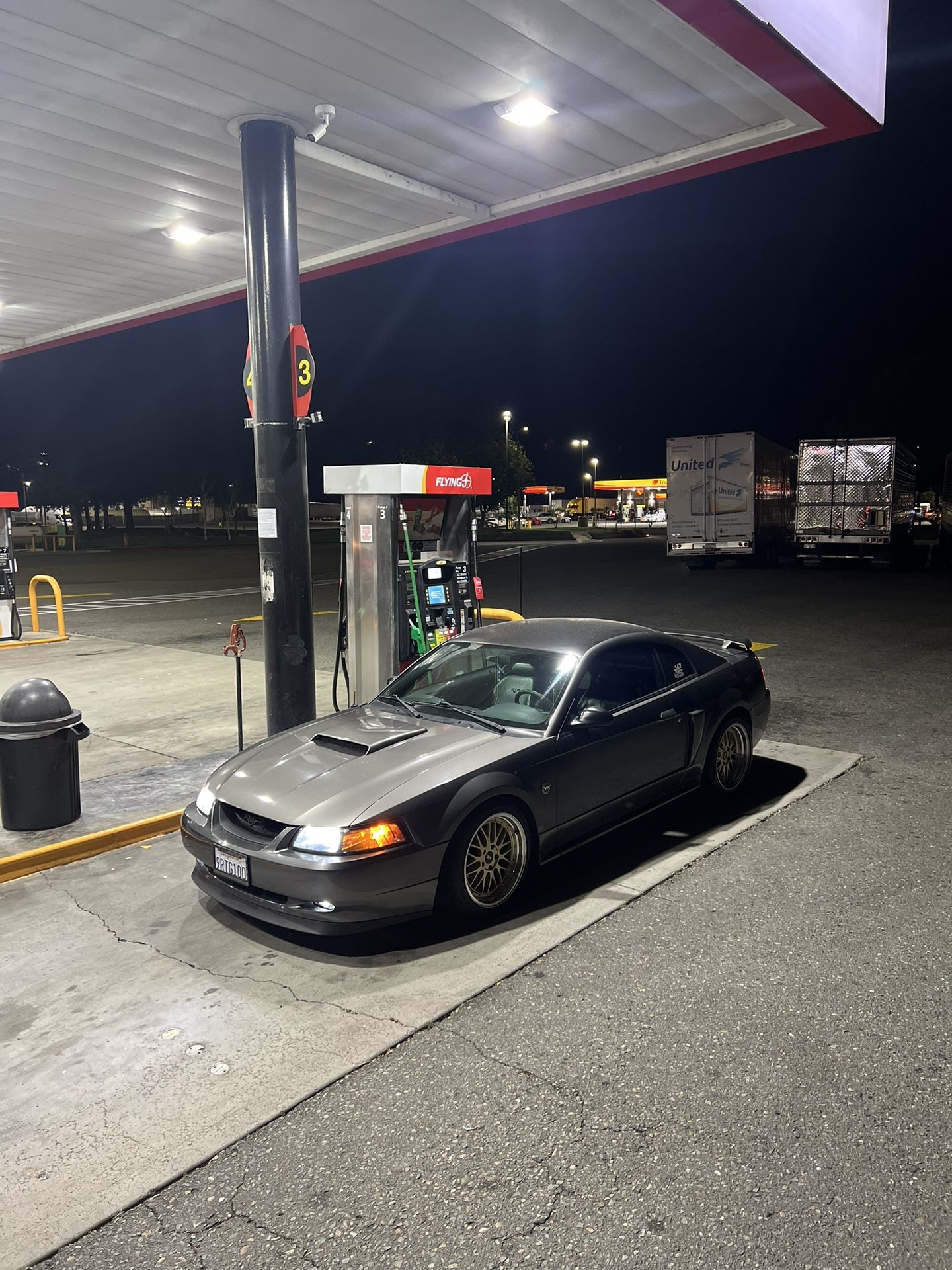 2004 Ford Mustang