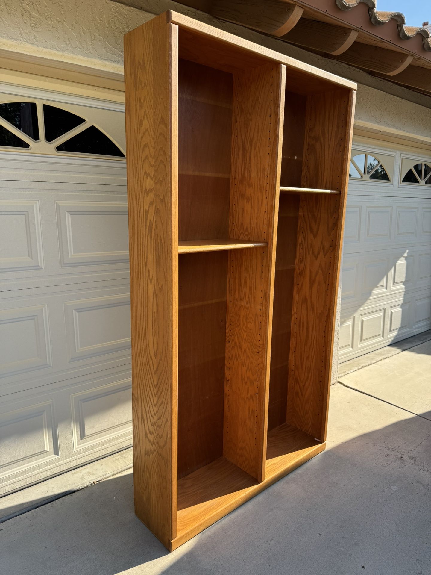 Bookshelf