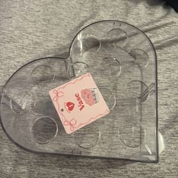 Clear heart-shaped flower box