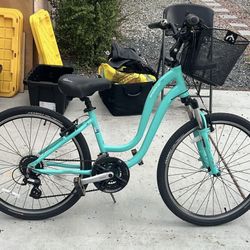 Ladies Bicycle Jamis Explorer 2
