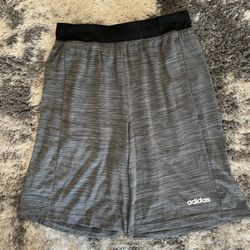 Adidas Men’s Shorts Size Small
