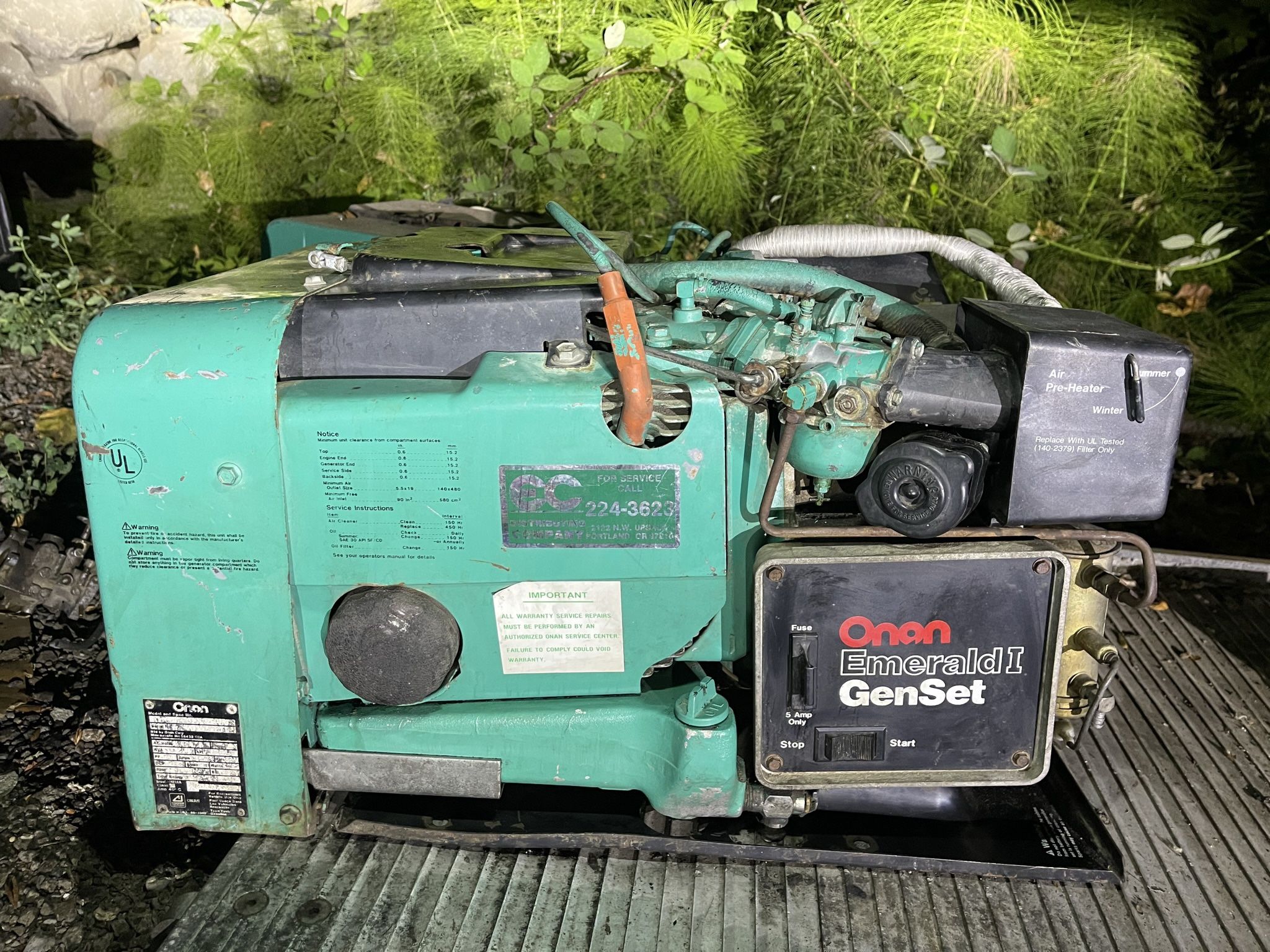 Onan Emerald 1 Gen Set 4000 generator in Great running condition , starts and running, no problems. Has wires