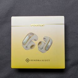Bose x Kendra Scott Ultra Open Earbuds - Gold Filigree
