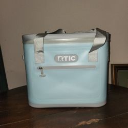 Rtic Cooler 30 Can