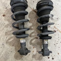 07-13 Silverado/gmc Struts 