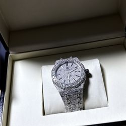 Dimond Watch 100% Real Diamonds 