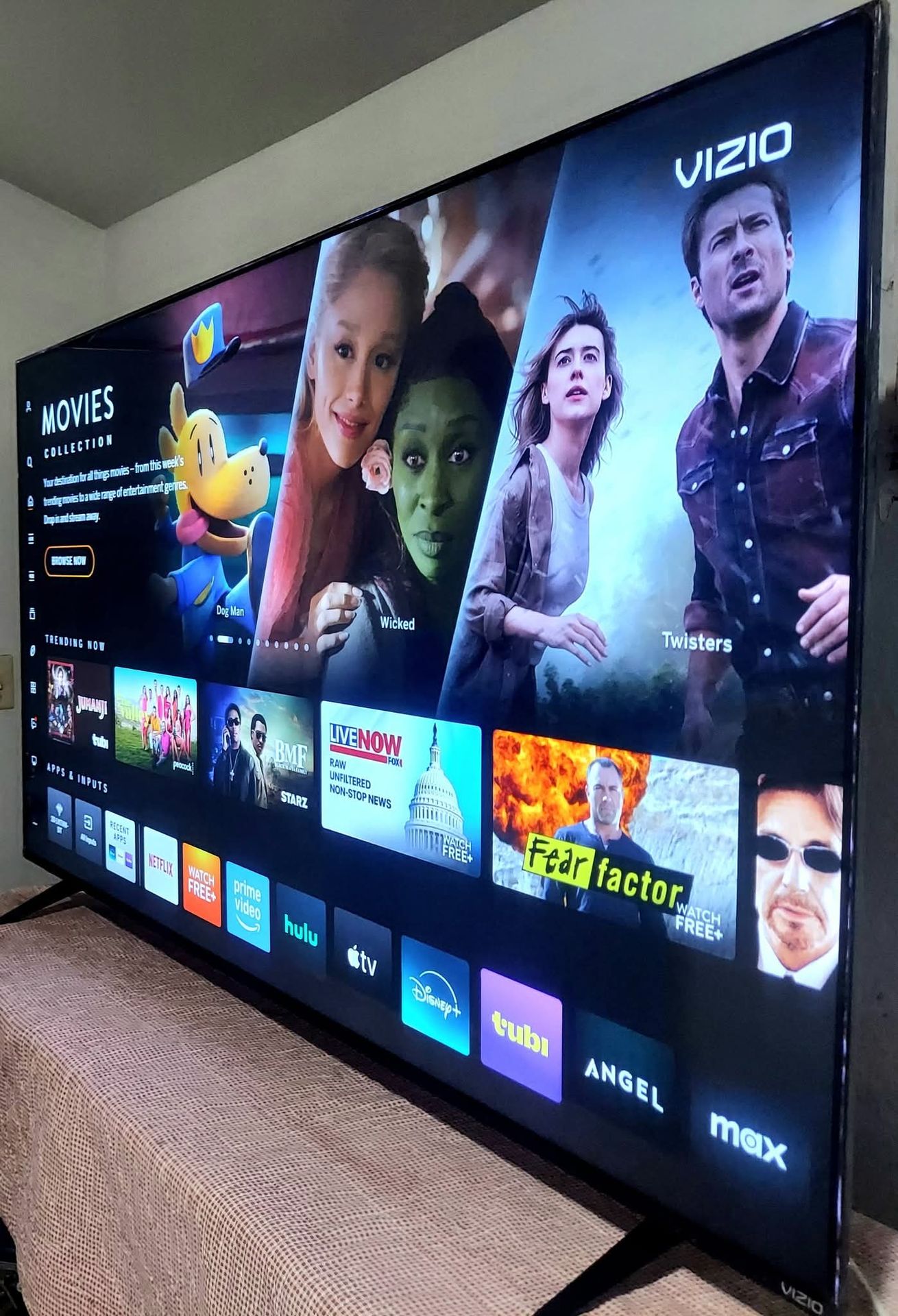 ๐ฅSMART CAST VIZIO XLED 70" 4K VIVID LED HDR10 FULL ARRAY UHD 2160p๐ฅ ( NEGOTIABLE ) ๐ DELIVERY AVAILABLE๐ฆ