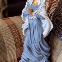 Vintage Virgin Mary Statue!