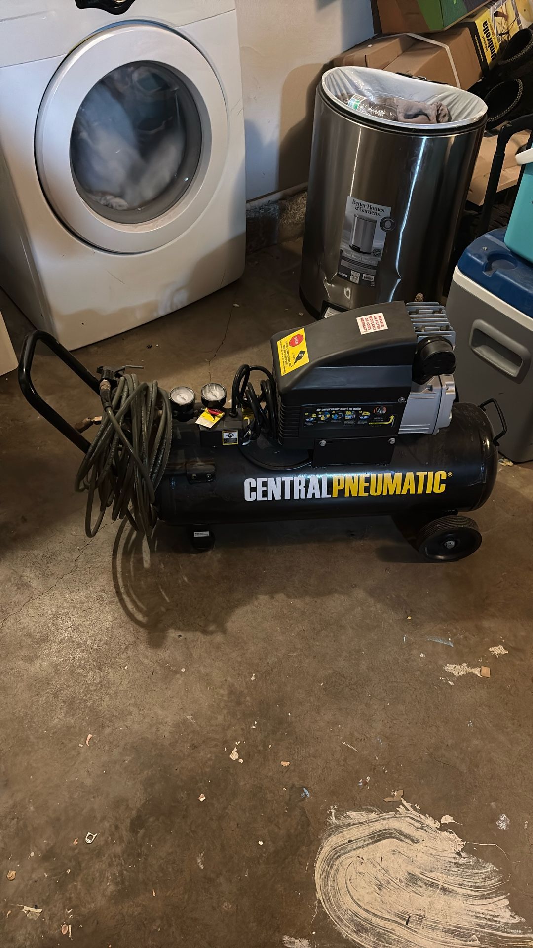 CENTRAL-PNEUMATIC AIR COMPRESSOR