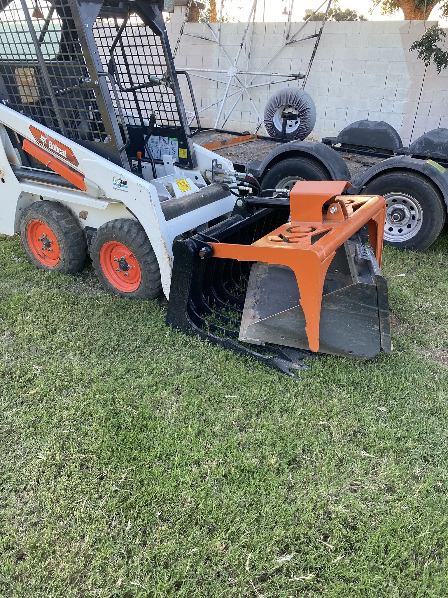 Skid Steer Grapple Bucket 