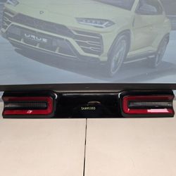 2015-2023 DODGE CHALLENGER CENTER REAR LAMP