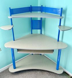 Corner Desk