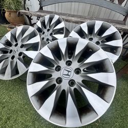 Rines De Aluminio.  16x6