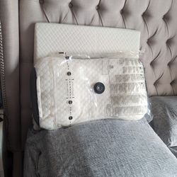 Cervical Pillow for Neck Pain Relief