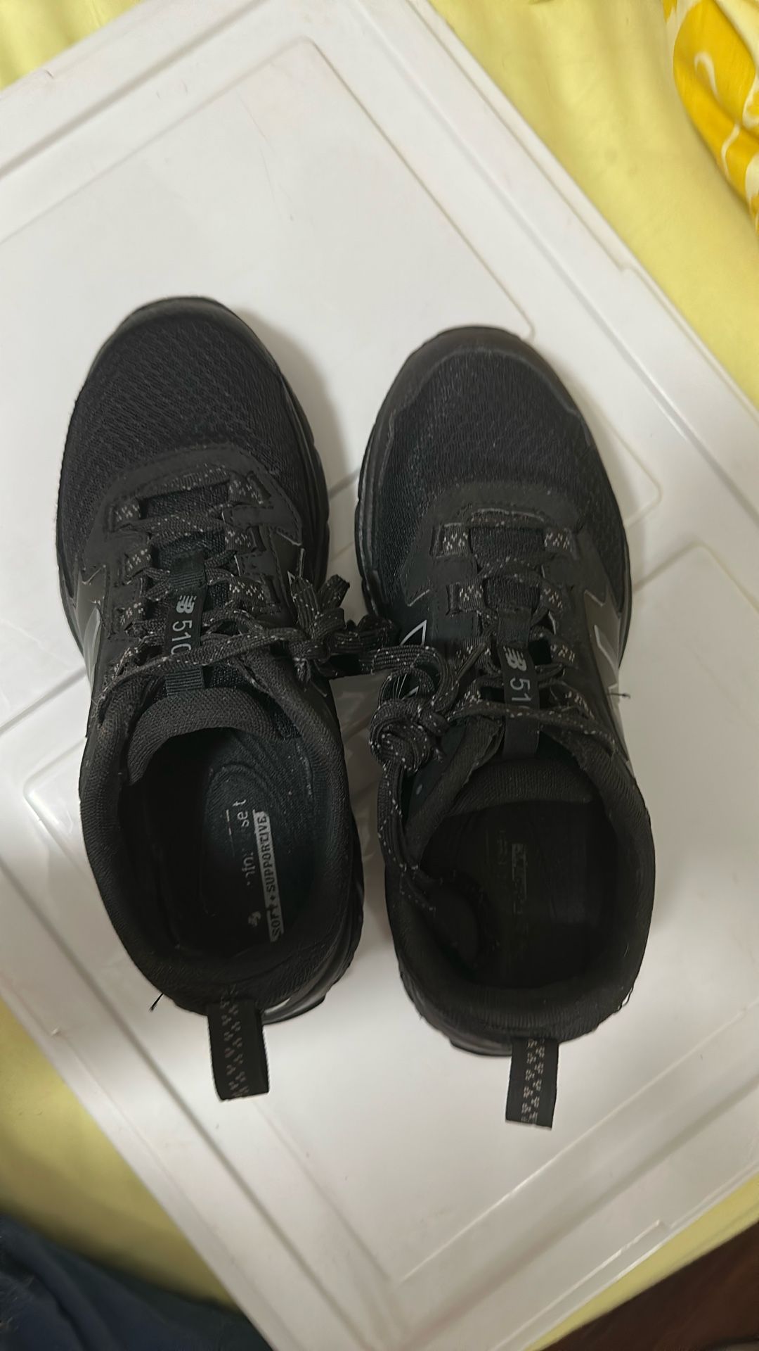 New Balance- Shoes For Crews