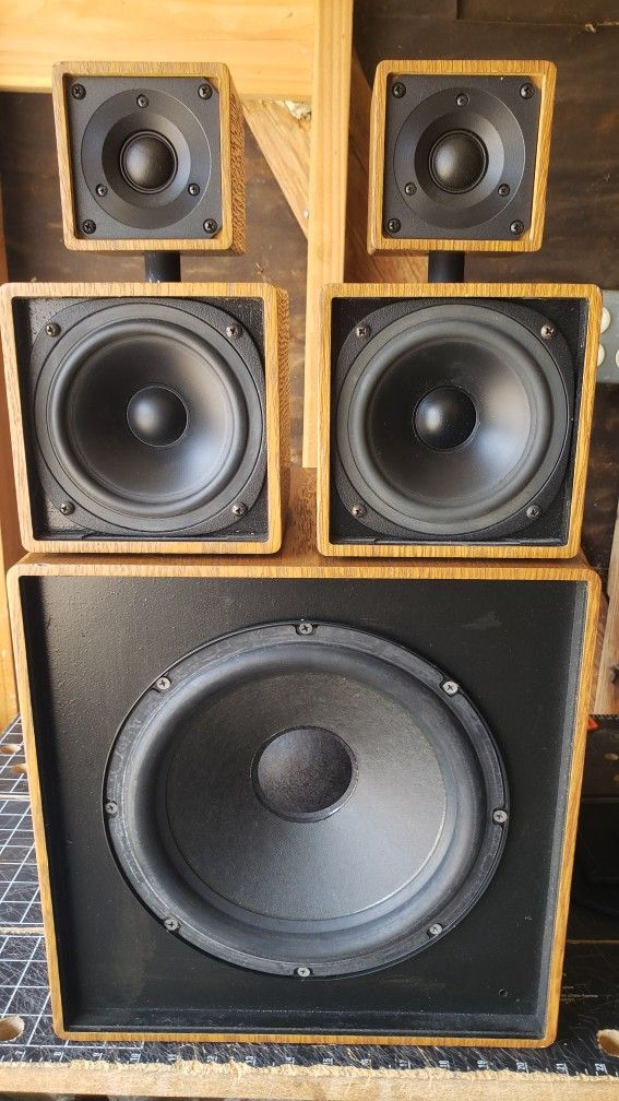 *** RARE Triad Model System 7 Satellite Speaker System With Subwoofer ***
